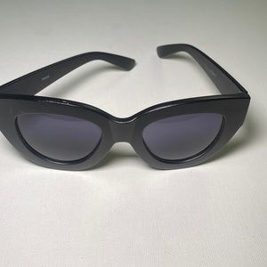 Black Cat Eye sunglasses
